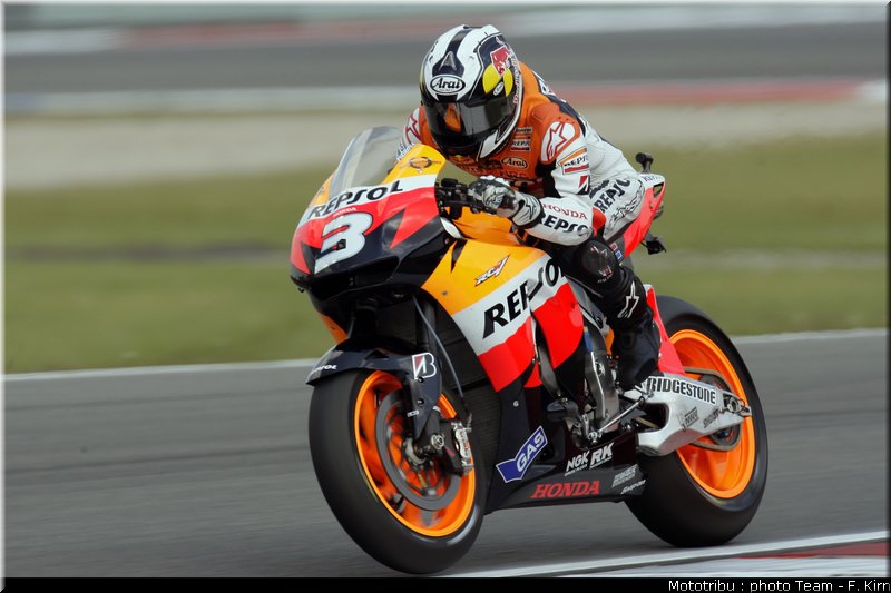 motogp_assen2009_pedrosa_11