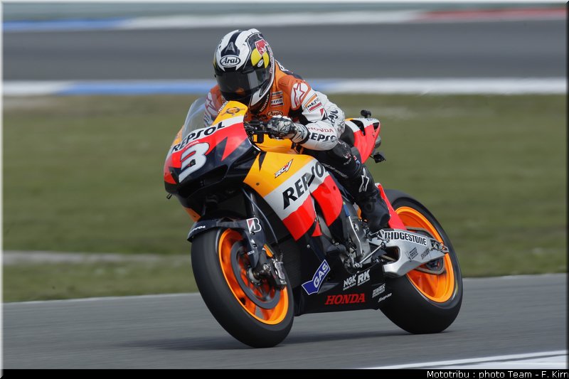 motogp_assen2009_pedrosa_14