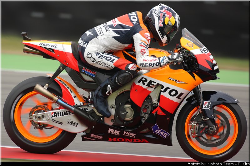 motogp_assen2009_pedrosa_18