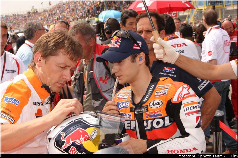 motogp_assen2009_pedrosa_27
