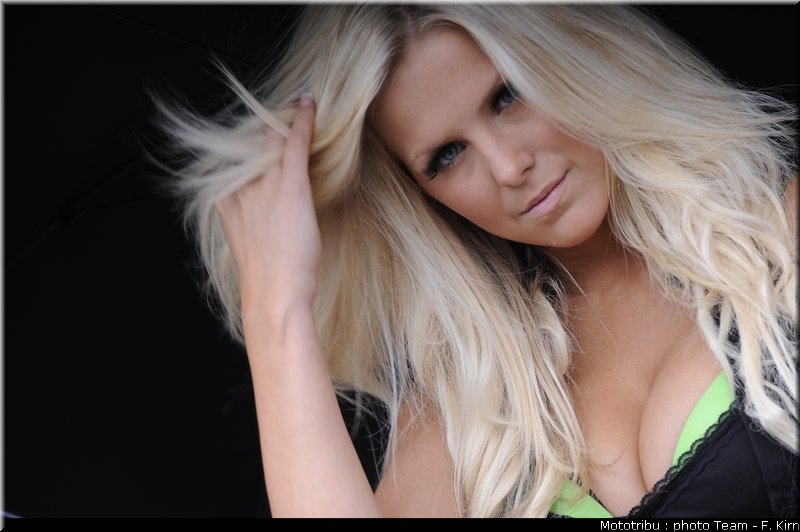 motogp_assen2009_pitbabes_003