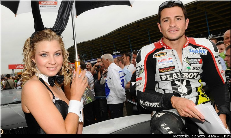 motogp_assen2009_pitbabes_013