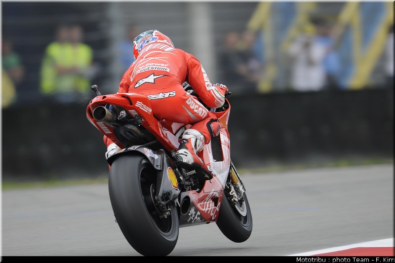 motogp_assen2009_stoner_24