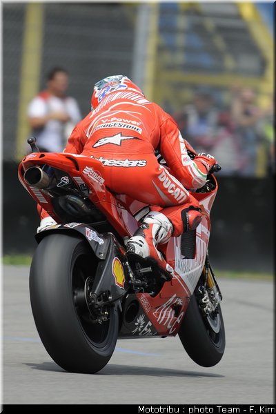 motogp_assen2009_stoner_26