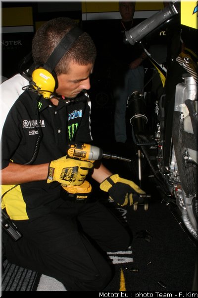 motogp_assen2009_tech3_8
