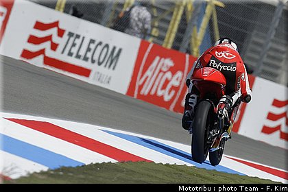 gp125_assen2009_espargaro_1.jpg