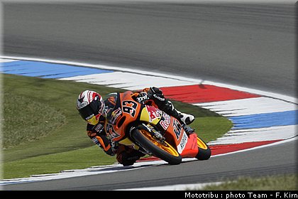 gp125_assen2009_marquez_6.jpg