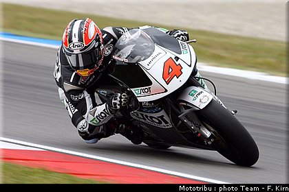 gp250_assen2009_aoyama_3.jpg