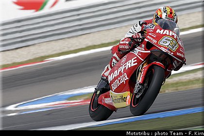 gp250_assen2009_dimeglio_3.jpg