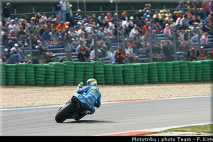 motogp_assen2009_capirossi_10.jpg