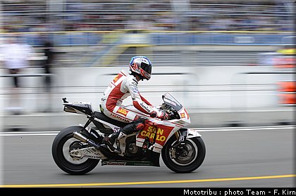 motogp_assen2009_deangelis_15.jpg