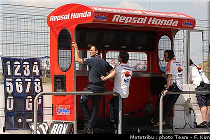 motogp_assen2009_honda.jpg