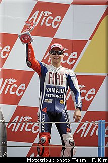 motogp_assen2009_lorenzo_02.jpg
