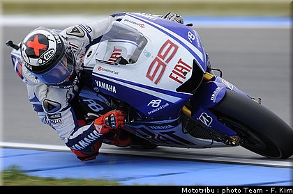 motogp_assen2009_lorenzo_05.jpg