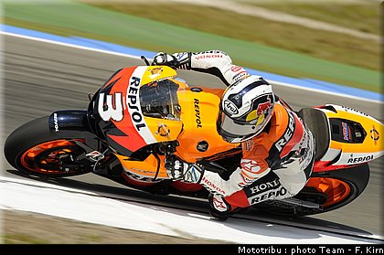 motogp_assen2009_pedrosa_01.jpg