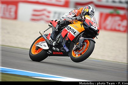 motogp_assen2009_pedrosa_17.jpg