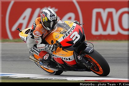 motogp_assen2009_pedrosa_23.jpg