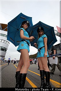 motogp_assen2009_pitbabes_018.jpg