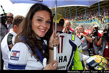 motogp_assen2009_pitbabes_022.jpg