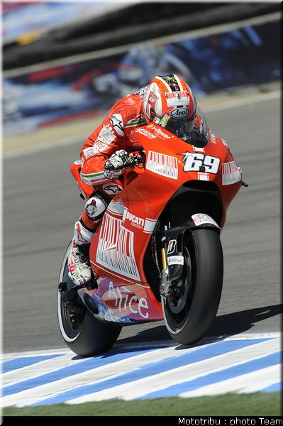 hayden_08_motogp_usa_lagunaseca2009
