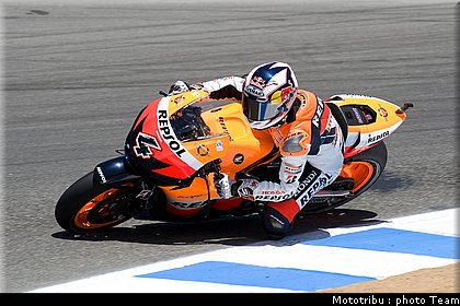 dovizioso_15_motogp_usa_lagunaseca2009.jpg