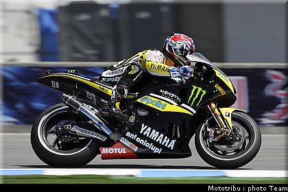 edwards_03_motogp_usa_lagunaseca2009.jpg