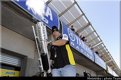 edwards_18_motogp_usa_lagunaseca2009.jpg