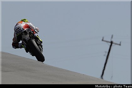 elias_08_motogp_usa_lagunaseca2009.jpg