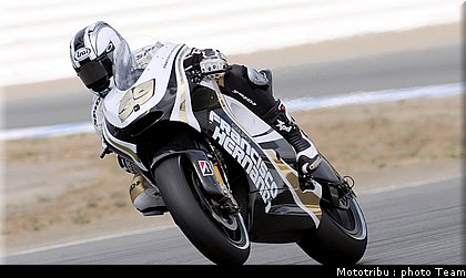 gibernau_motogp_usa_lagunaseca2009.jpg