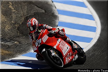 hayden_05_motogp_usa_lagunaseca2009.jpg