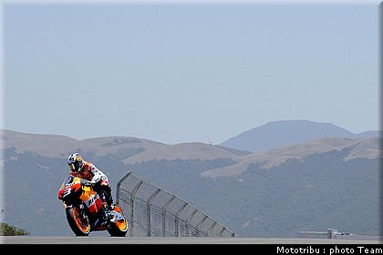 pedrosa_14_motogp_usa_lagunaseca2009.jpg