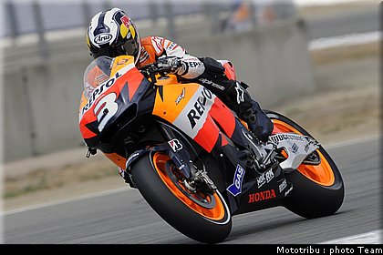 pedrosa_22_motogp_usa_lagunaseca2009.jpg