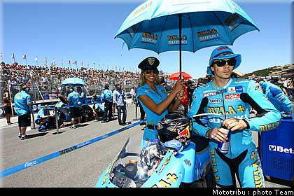 pitbabes_motogp_usa_lagunaseca_2009_09.jpg