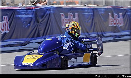 rossi_16_motogp_usa_lagunaseca2009.jpg