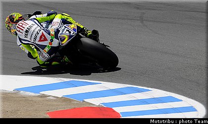 rossi_18_motogp_usa_lagunaseca2009.jpg