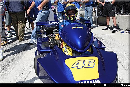 rossi_24_motogp_usa_lagunaseca2009.jpg