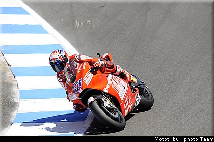 stoner_08_motogp_usa_lagunaseca2009.JPG