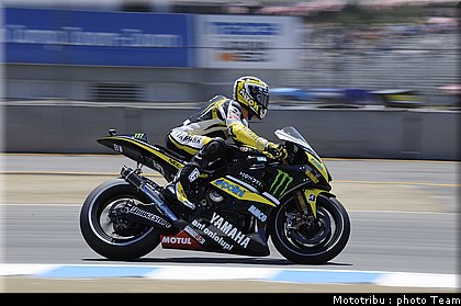 toseland_02_motogp_usa_lagunaseca2009.jpg
