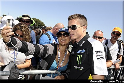 toseland_05_motogp_usa_lagunaseca2009.jpg
