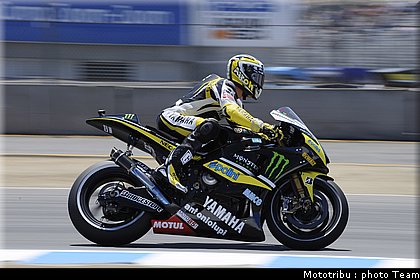 toseland_13_motogp_usa_lagunaseca2009.jpg