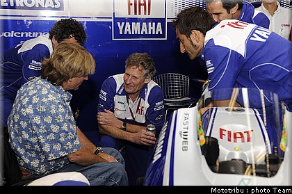 yamaha_2_motogp_usa_lagunaseca2009.jpg