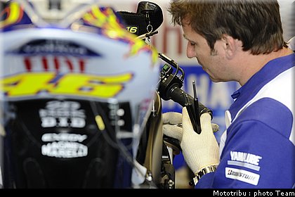 yamaha_3_motogp_usa_lagunaseca2009.jpg