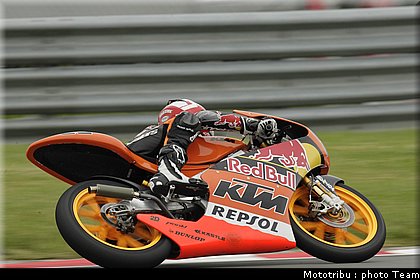 125gp_marquez_08_allemagne2009.jpg