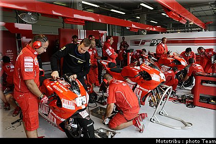 motogp_ducati_1_allemagne2009.jpg