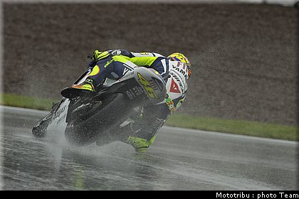 motogp_rossi_01_allemagne2009.jpg