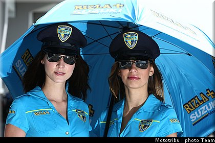 pitbabes_motogp_allemagne2009_05.jpg