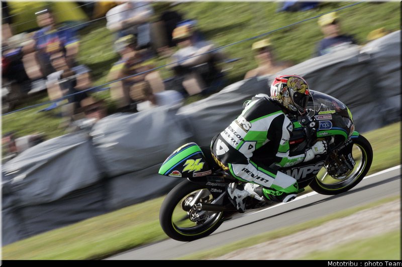 125_corsi_1_donington2009