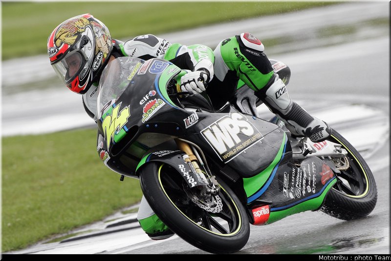 125_corsi_2_donington2009