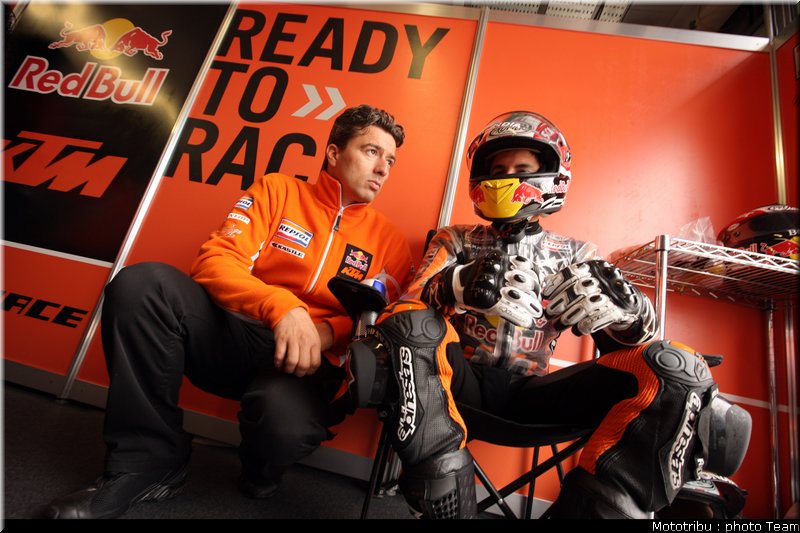 125_marquez_3_motogp_donington2009