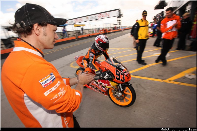 125_marquez_8_motogp_donington2009